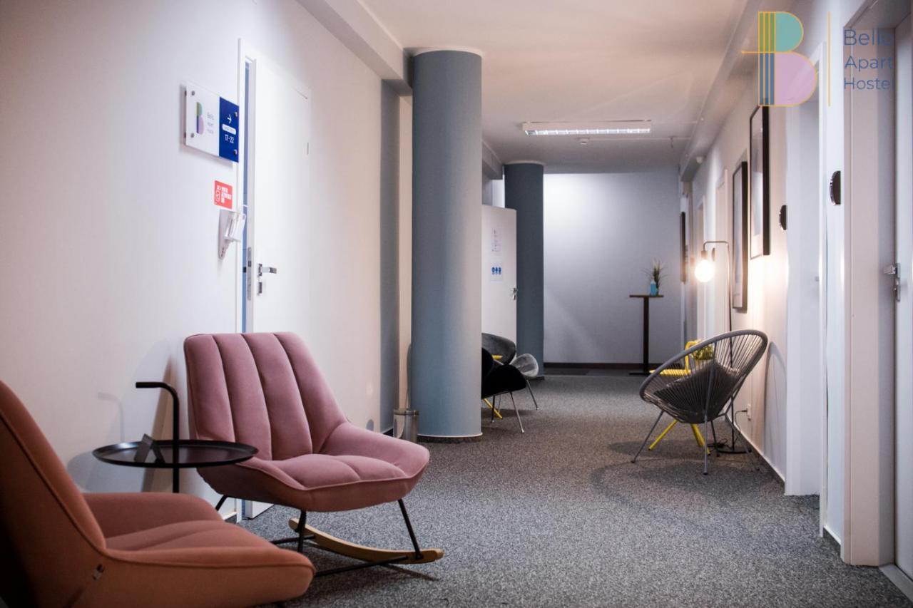 Kapsuly Bello Aparthostel Varsó Kültér fotó